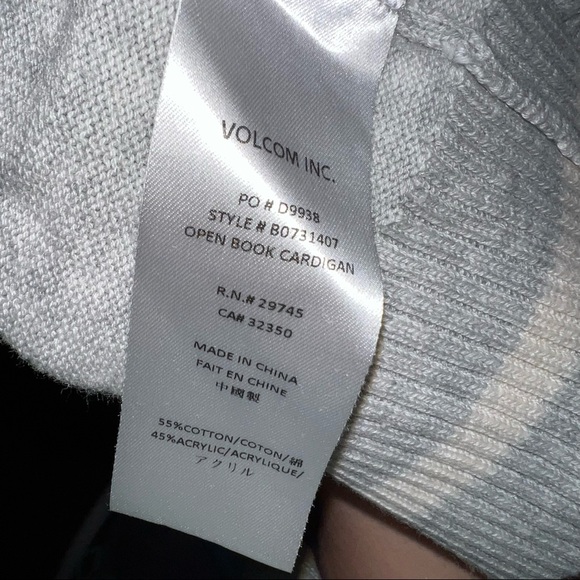SOLD — Volcom Open Book Cardigan - M - Picture 7 of 7